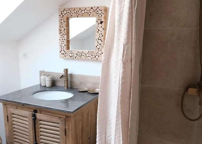 Le Refuge: Maison Detente Et Holiday home Brix